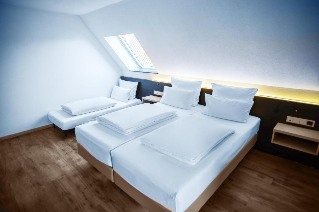 Hotel U7 Μέτσινγκεν Εξωτερικό φωτογραφία